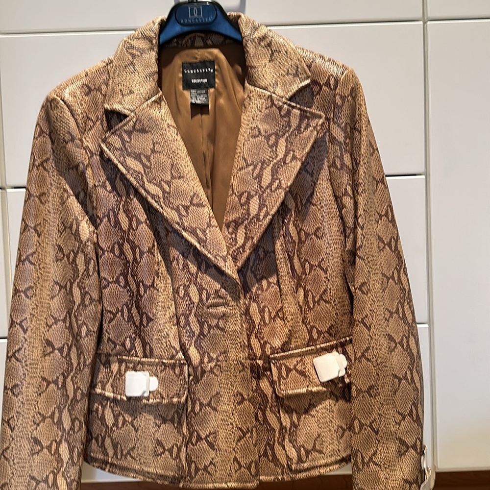 Doncaster leather blazer - Picture 2 of 4